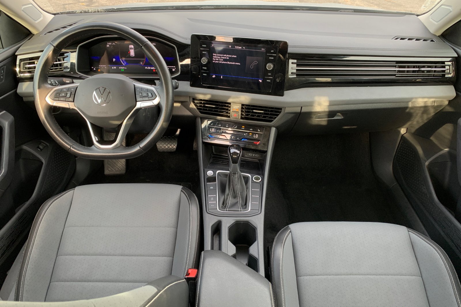 Used 2025  Volkswagen 1.5T SE image 17