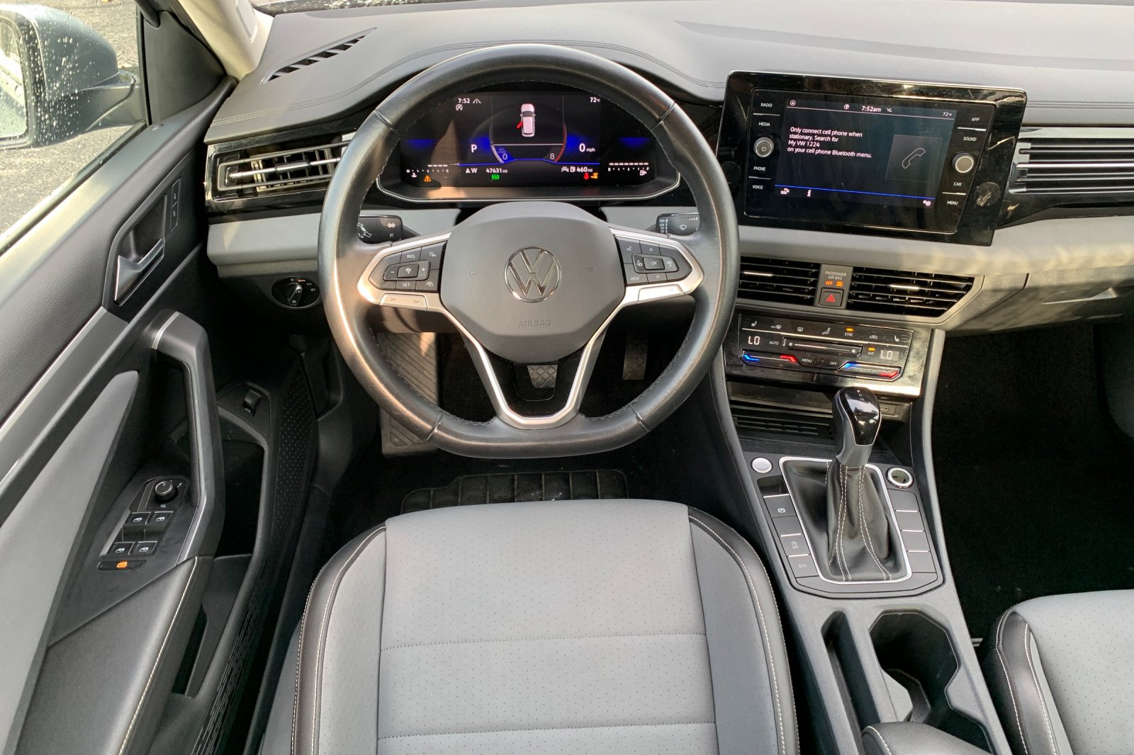 Used 2025  Volkswagen 1.5T SE image 18