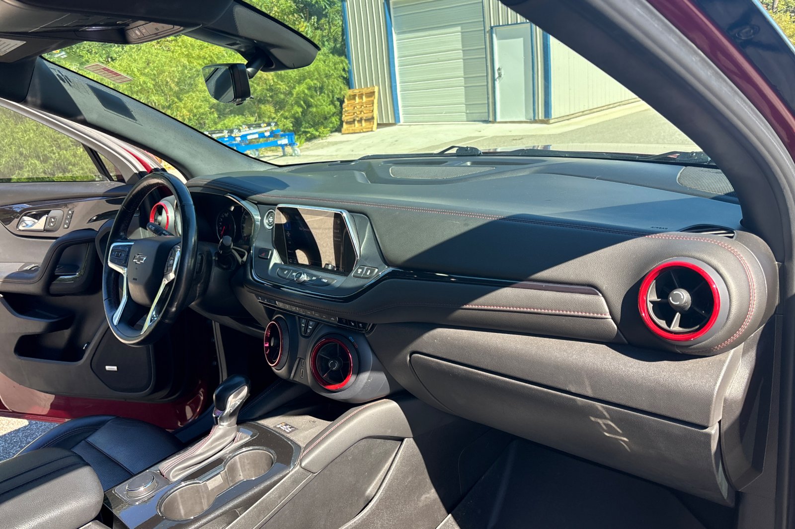Used 2019 Red Chevrolet RS image 19