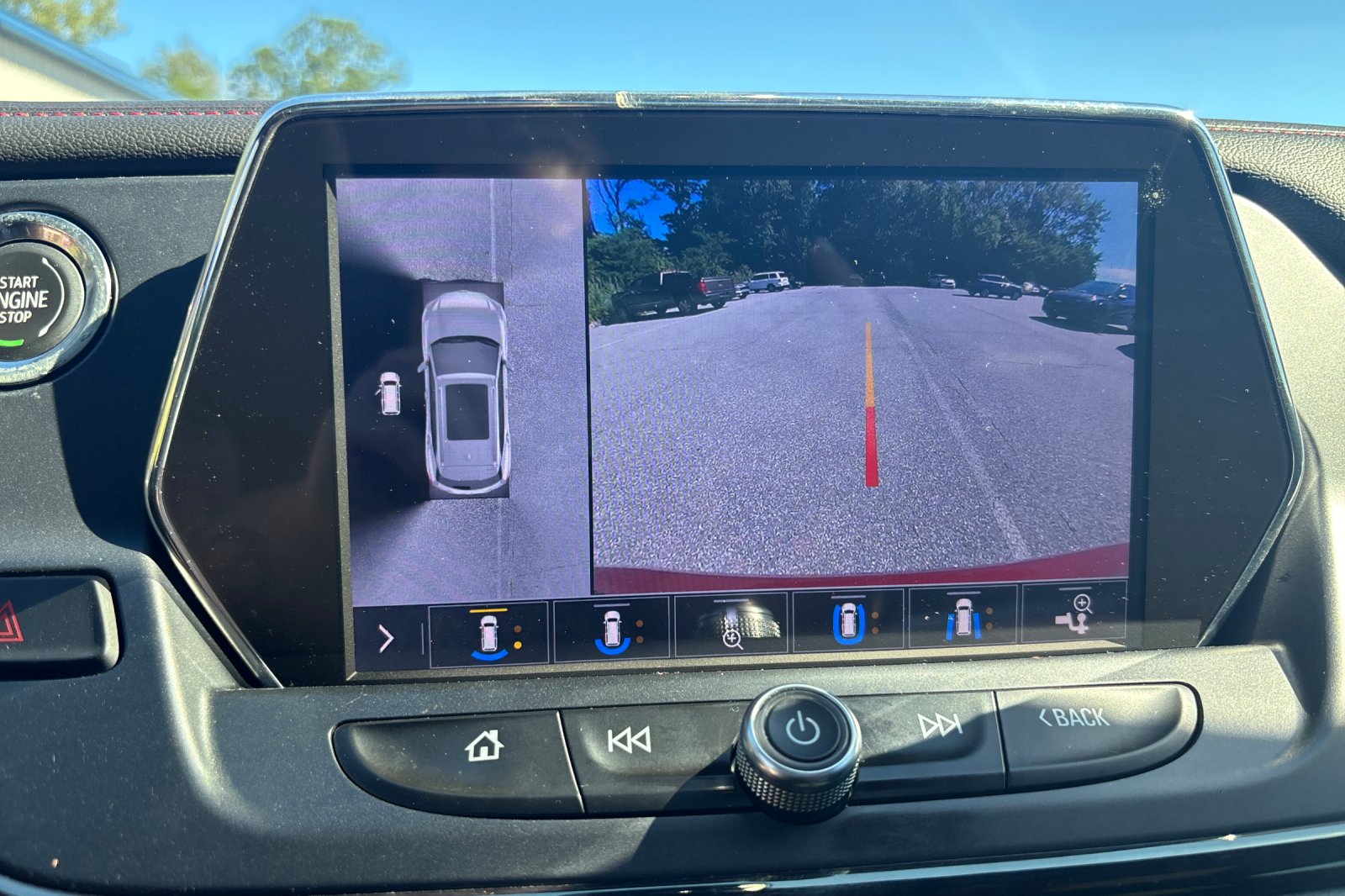 Used 2019 Red Chevrolet RS image 25