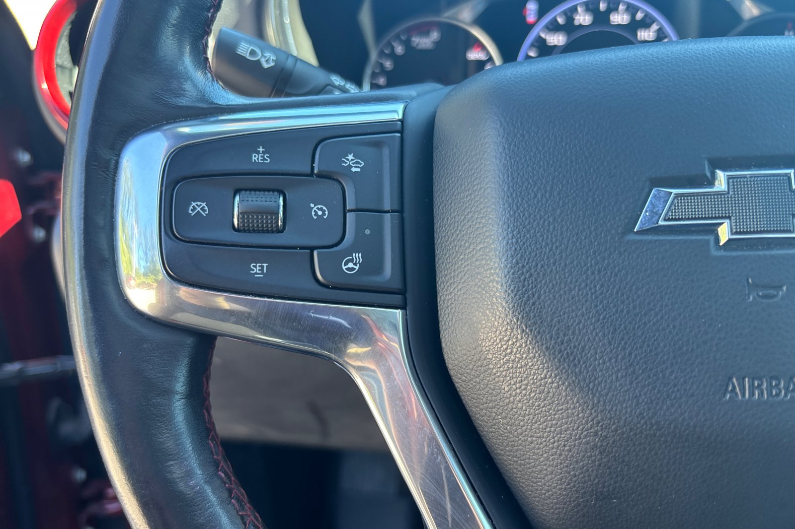Used 2019 Red Chevrolet RS image 30