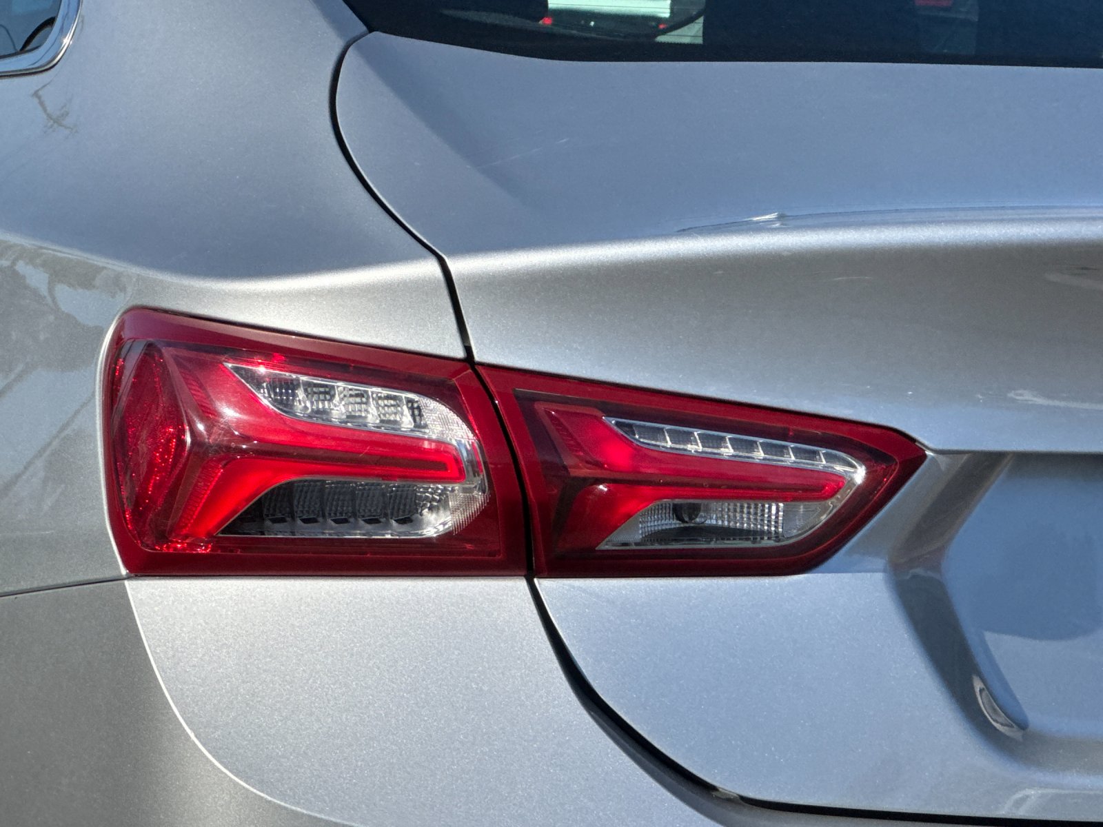 Used 2021 Silver Chevrolet LT image 25