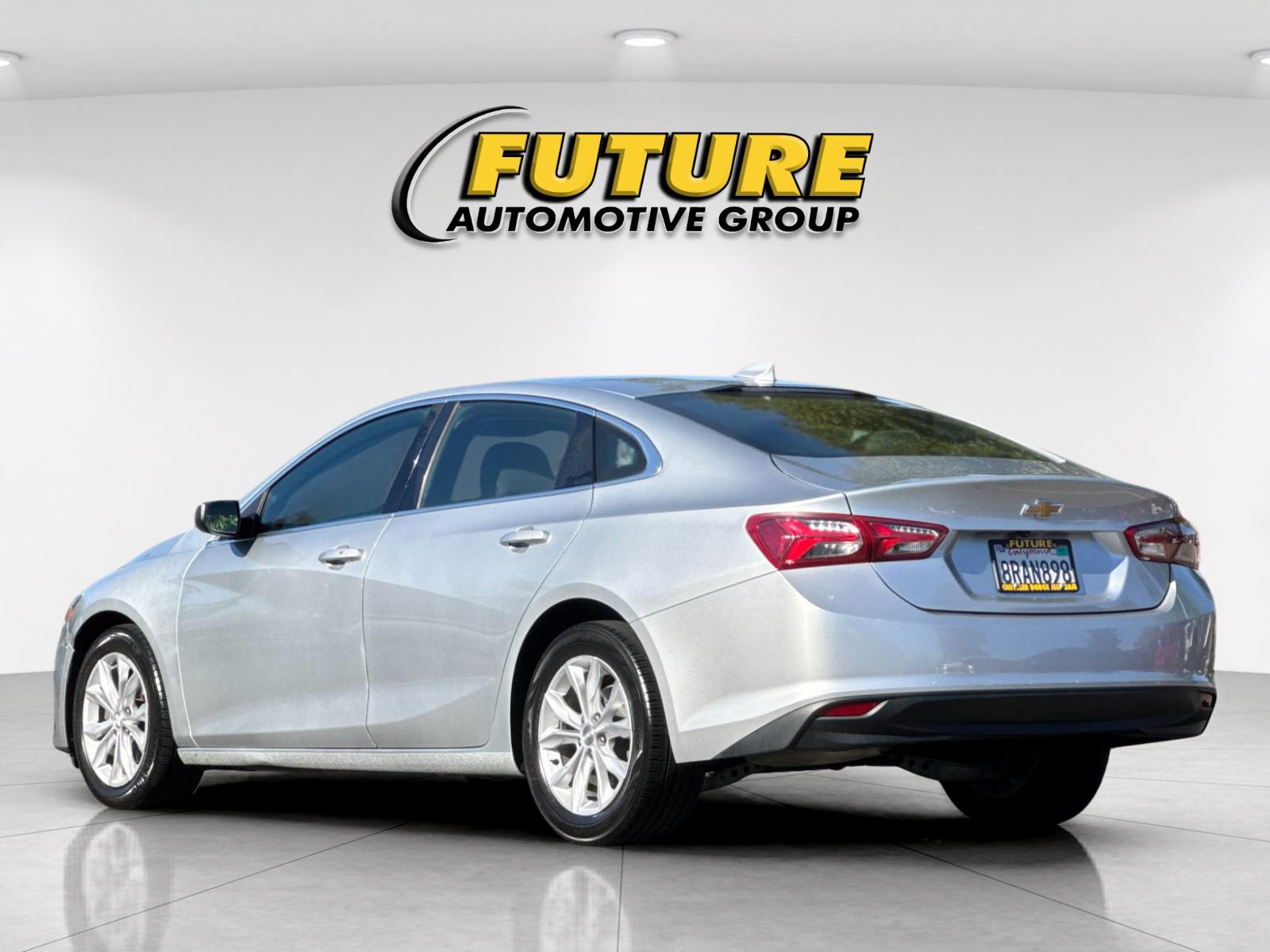 Used 2021 Silver Chevrolet LT image 6