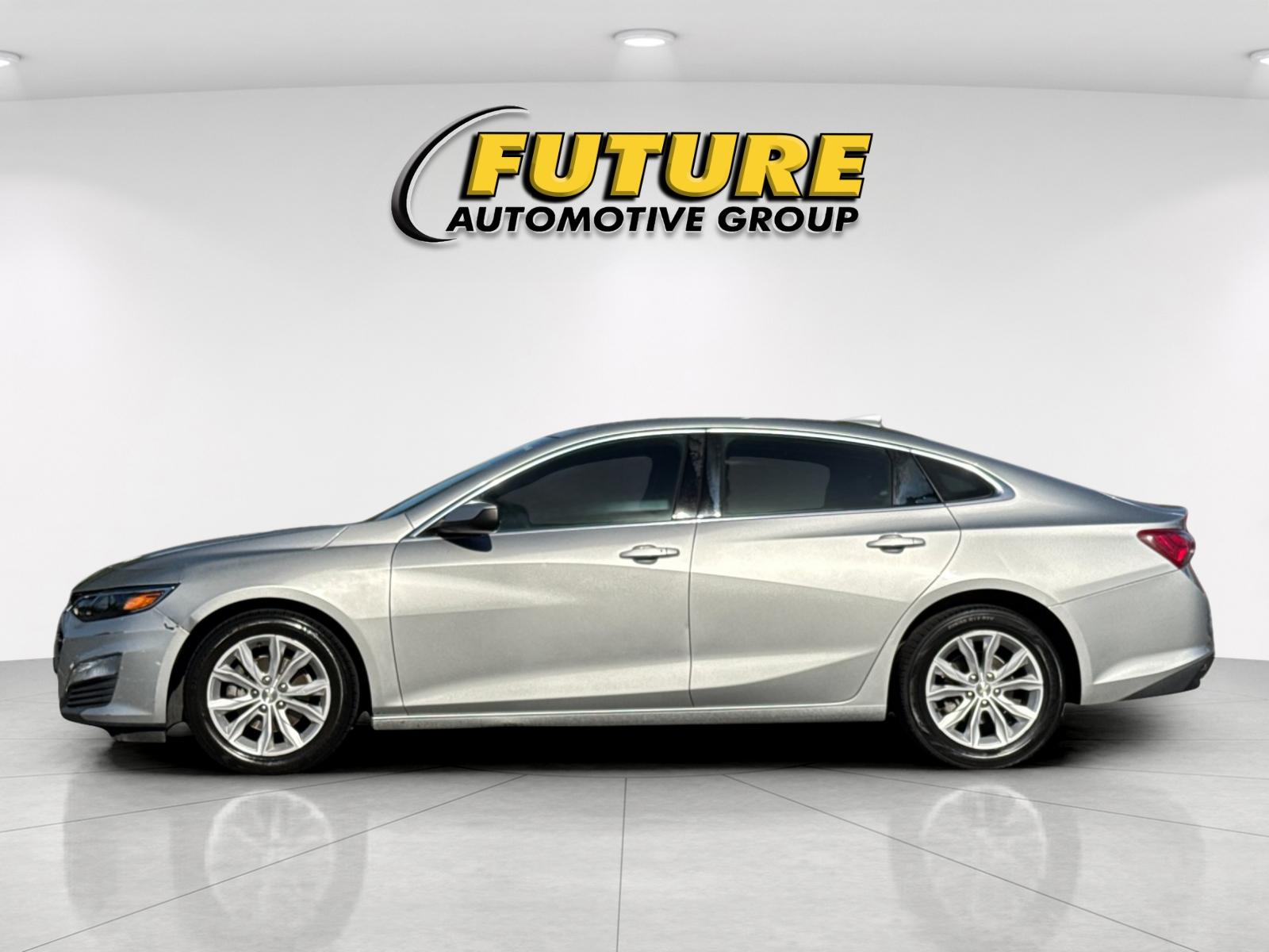 Used 2021 Silver Chevrolet LT image 7
