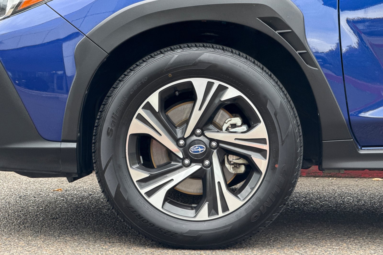 Used 2025 Blue Subaru Premium image 26