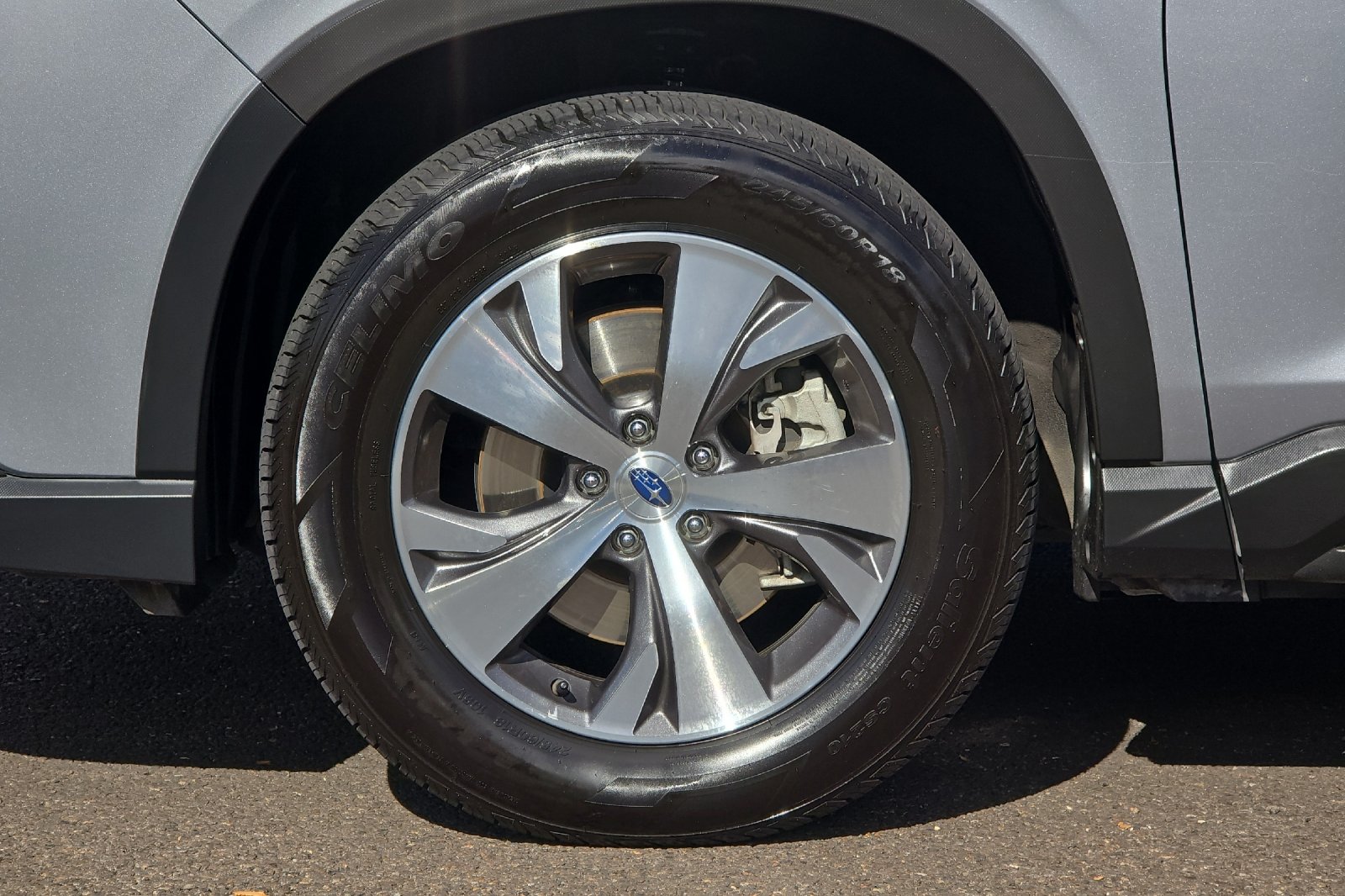 Used 2025 Silver Subaru Premium image 27