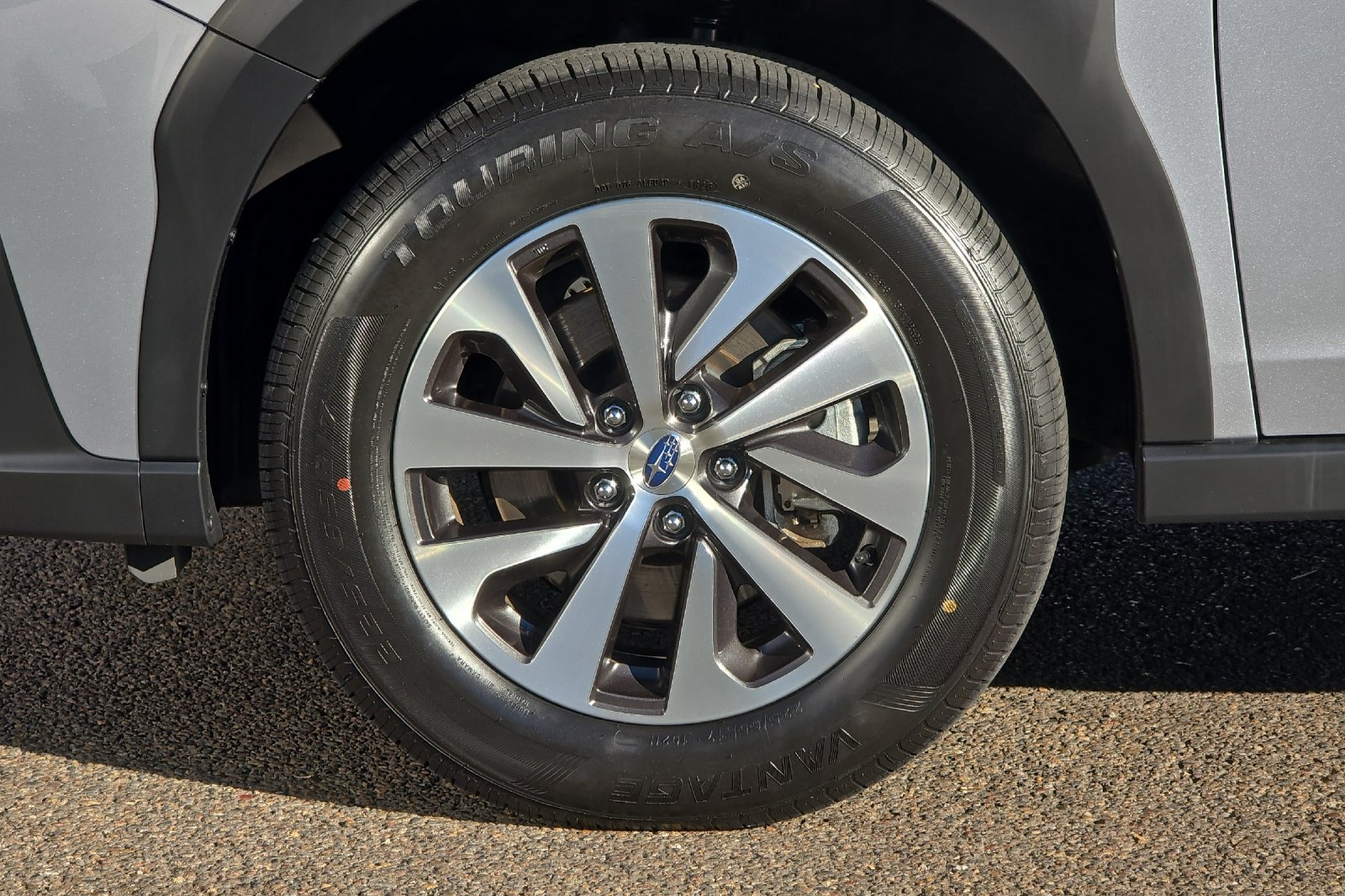 Used 2025 Silver Subaru Premium image 27