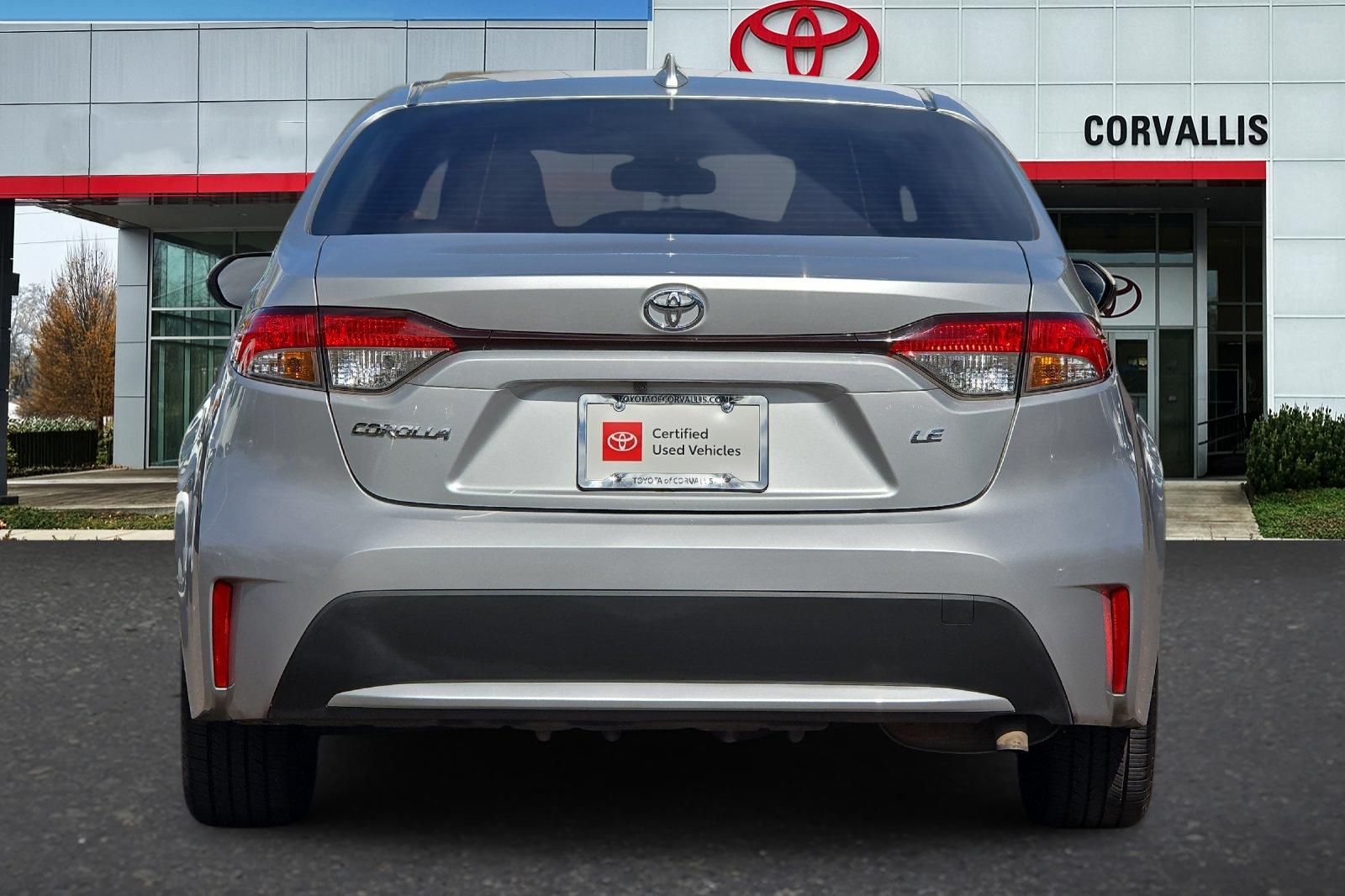 Certified Used 2022 Classic Silver Metallic Toyota LE image 5