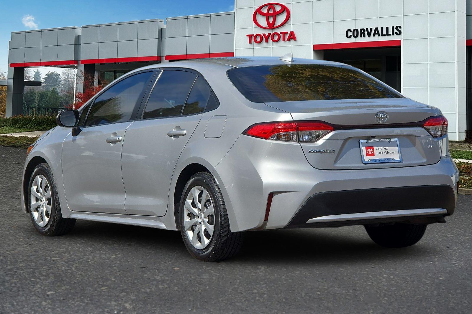 Certified Used 2022 Classic Silver Metallic Toyota LE image 6