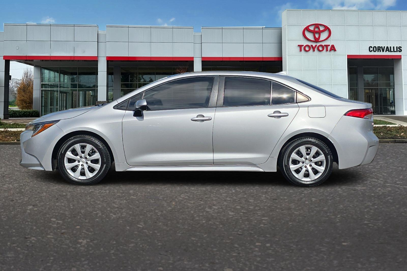 Certified Used 2022 Classic Silver Metallic Toyota LE image 7