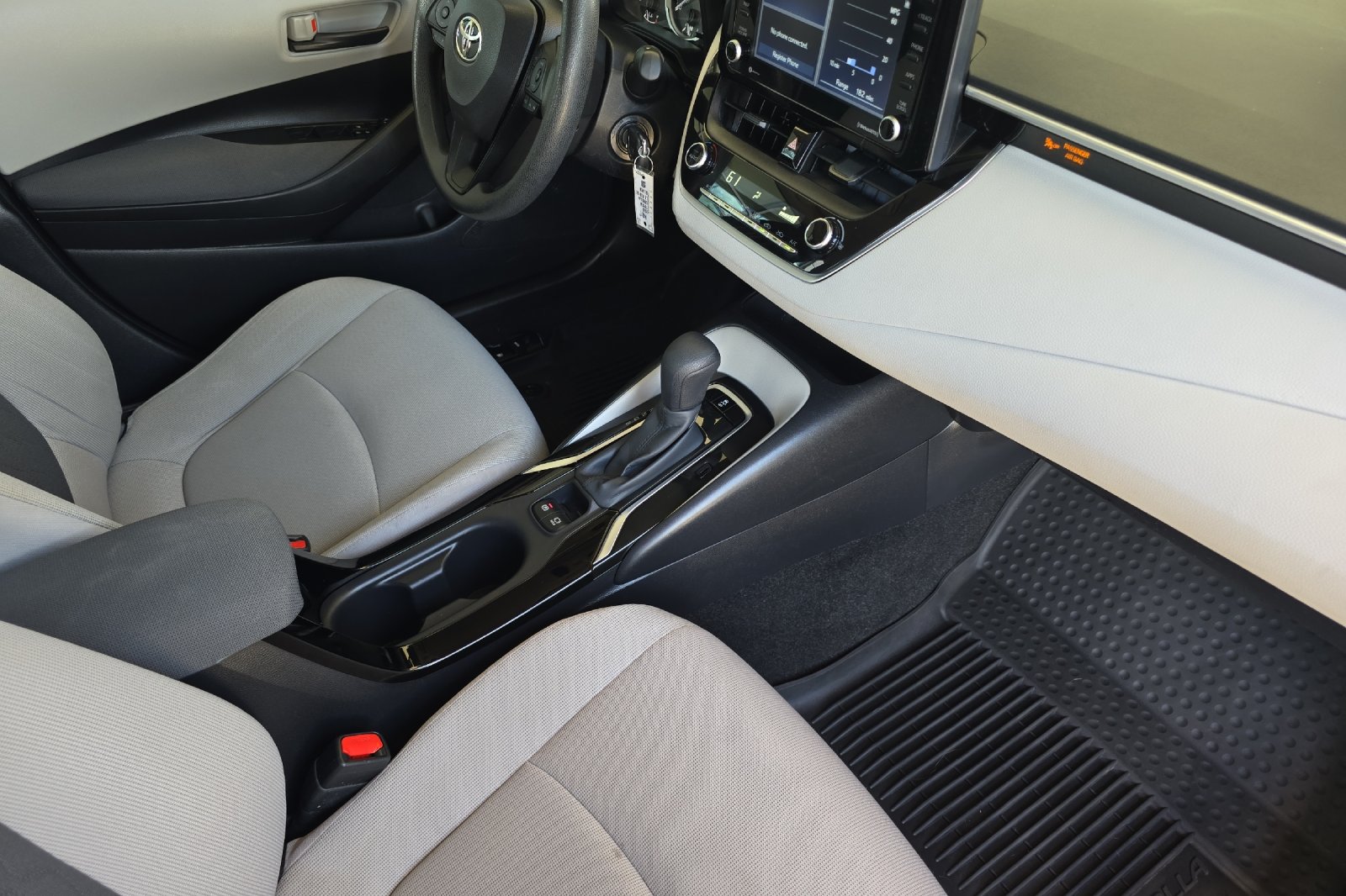 Certified Used 2022 Classic Silver Metallic Toyota LE image 15