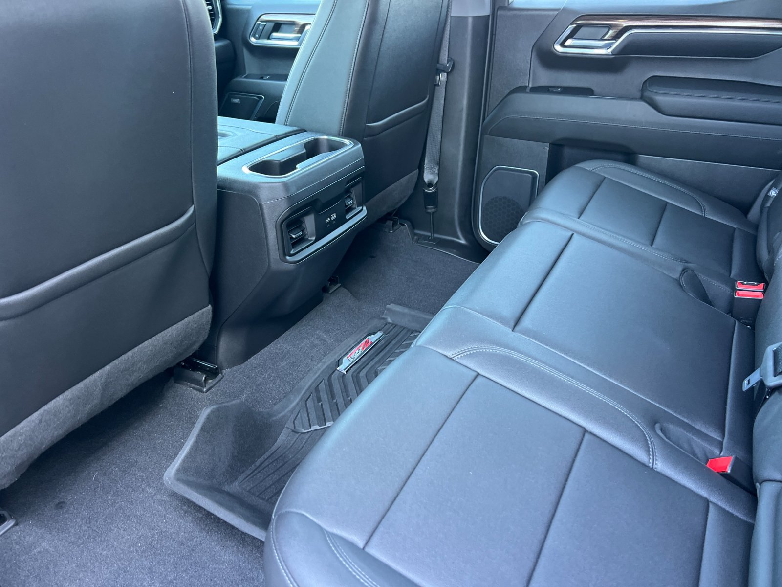 Used 2022 Beige Chevrolet LT Trail Boss image 11