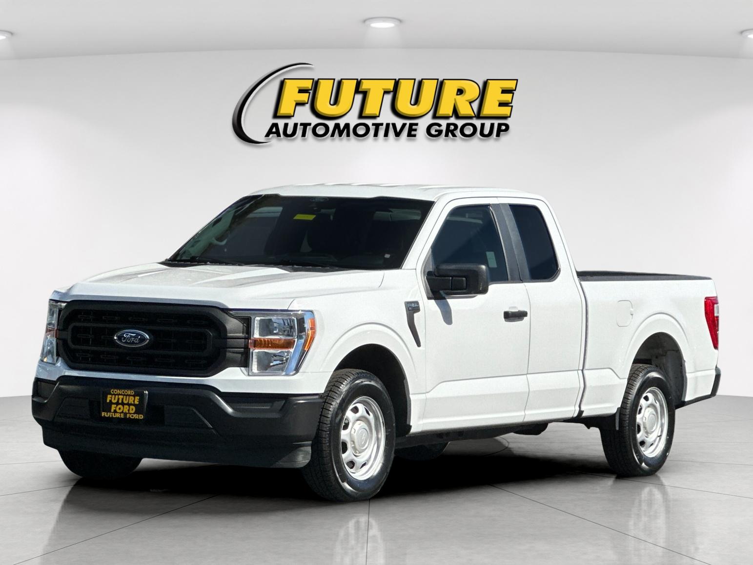 Used 2022 White Ford XL image 7