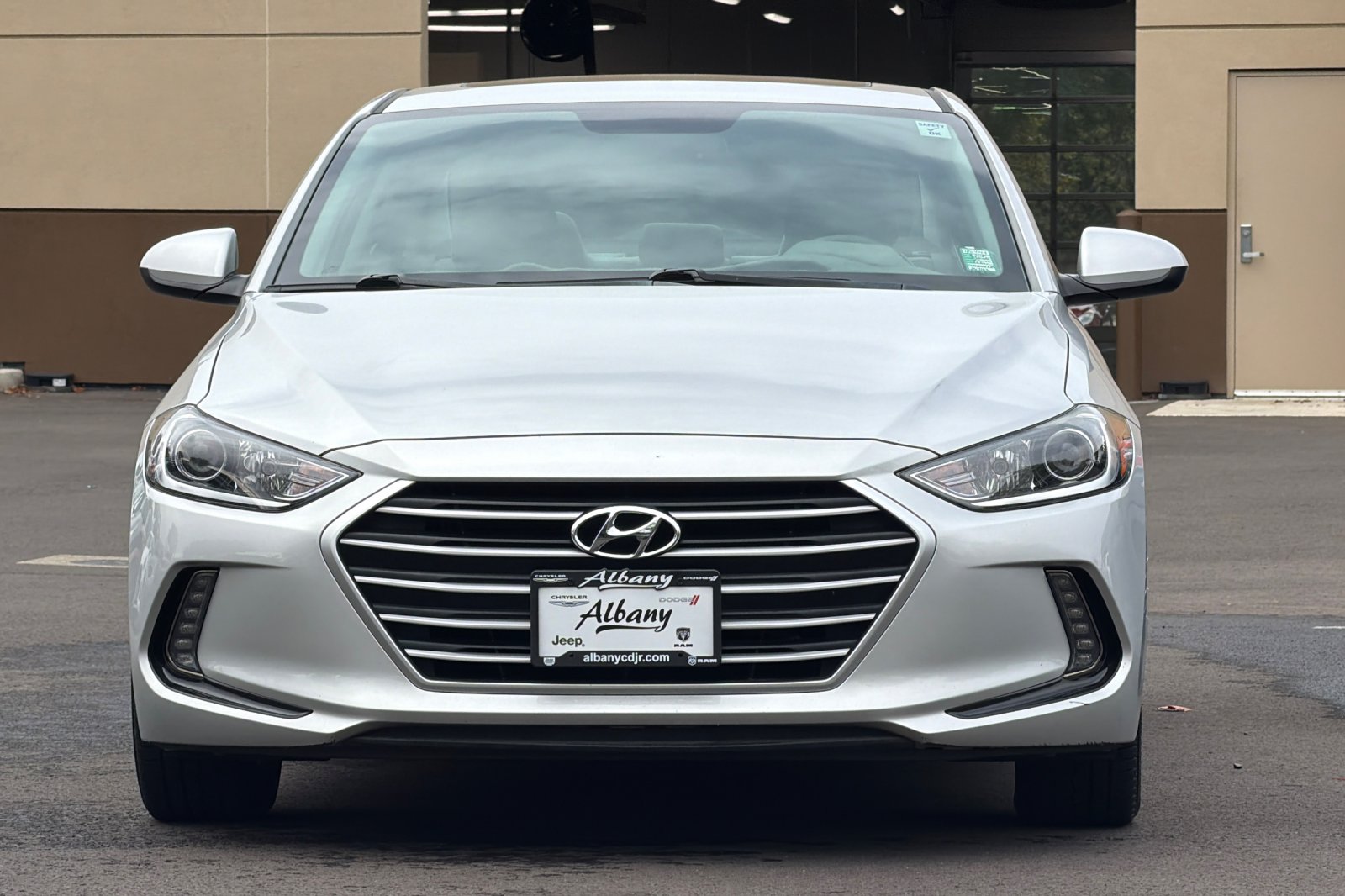 Used 2018 Silver Hyundai Value Edition image 6