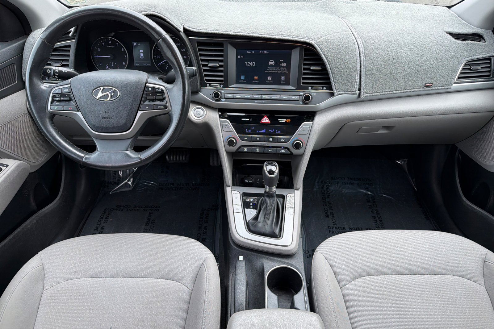 Used 2018 Silver Hyundai Value Edition image 10