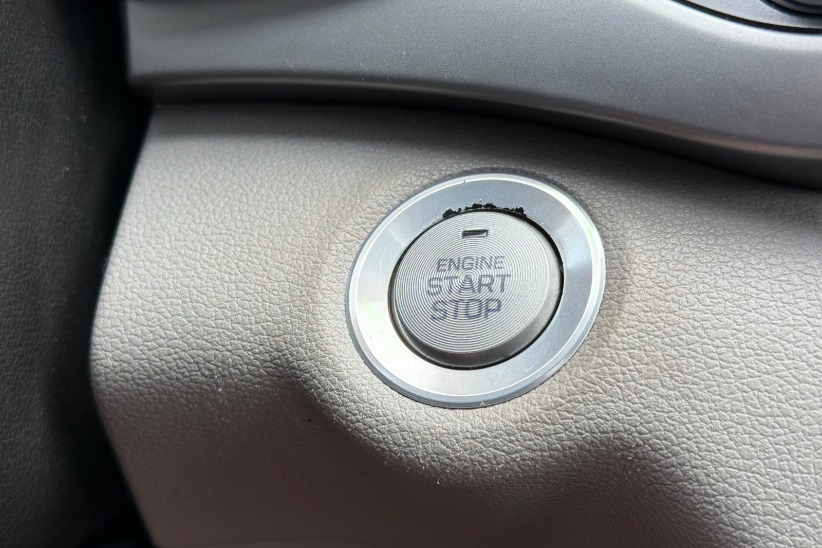 Used 2018 Silver Hyundai Value Edition image 18