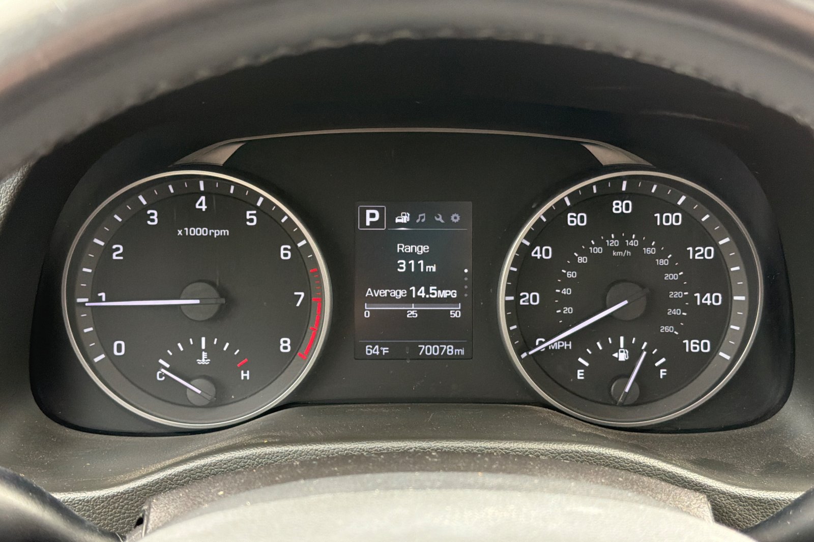 Used 2018 Silver Hyundai Value Edition image 20