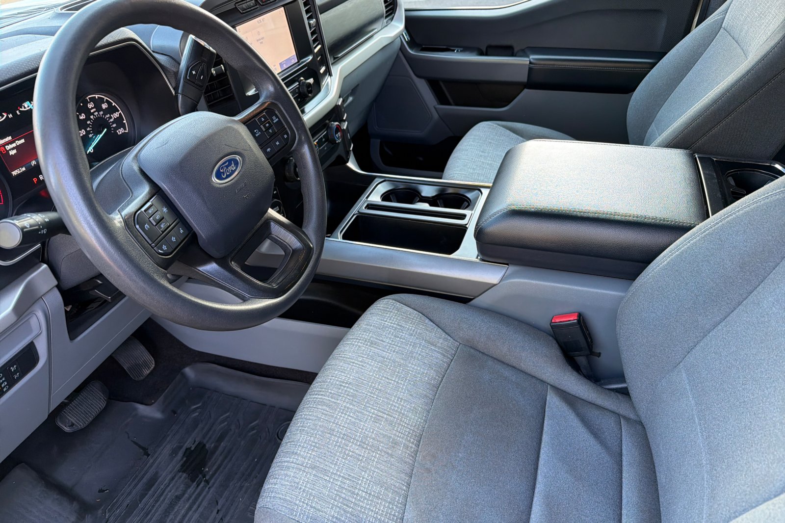 Used 2021  Ford XLT image 7