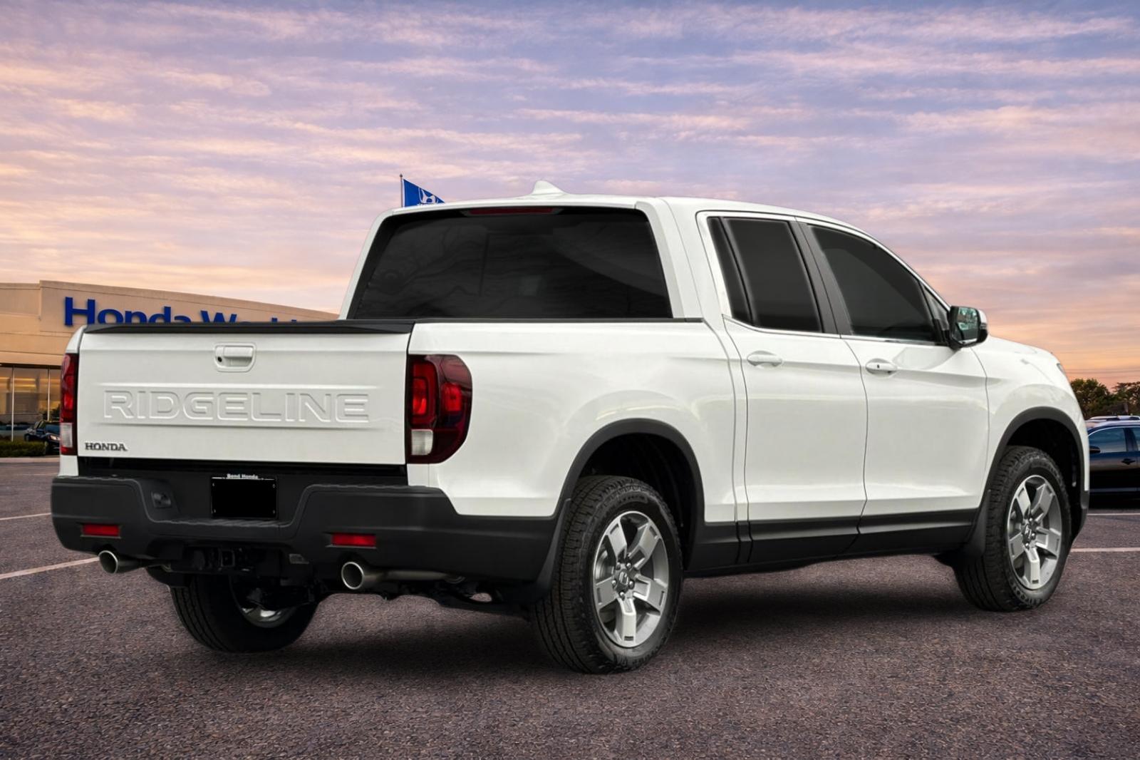 New 2026 Platinum White Pearl Honda RTL image 4