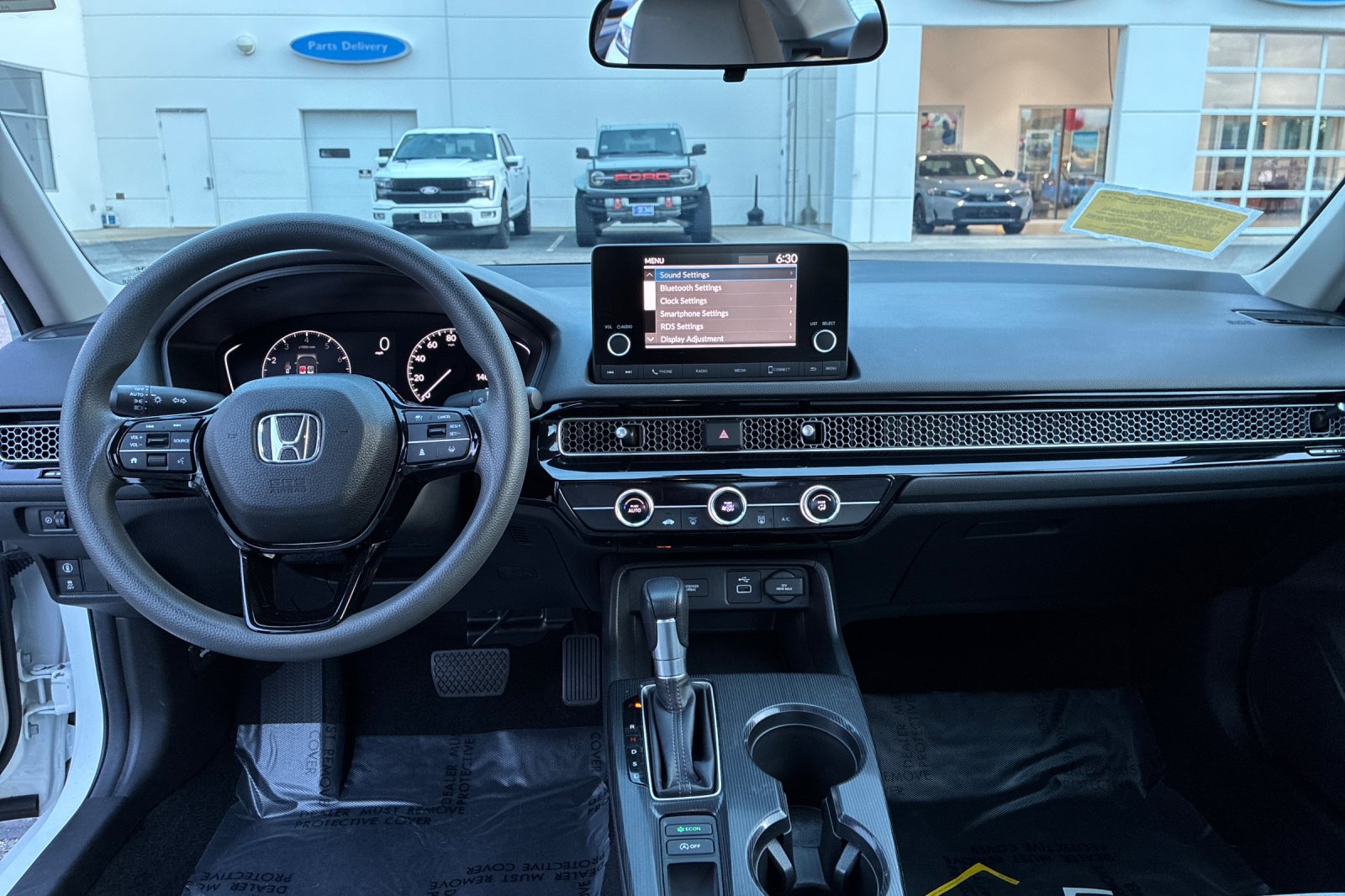 Used 2024 Platinum White Pearl Honda LX image 16