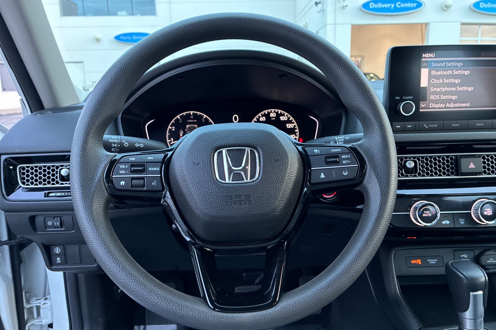 Used 2024 Platinum White Pearl Honda LX image 28