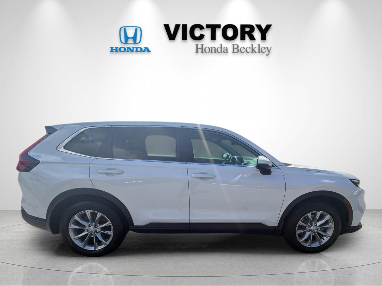 Used 2024 Platinum White Pearl Honda 1.5T AWD EX-L image 6