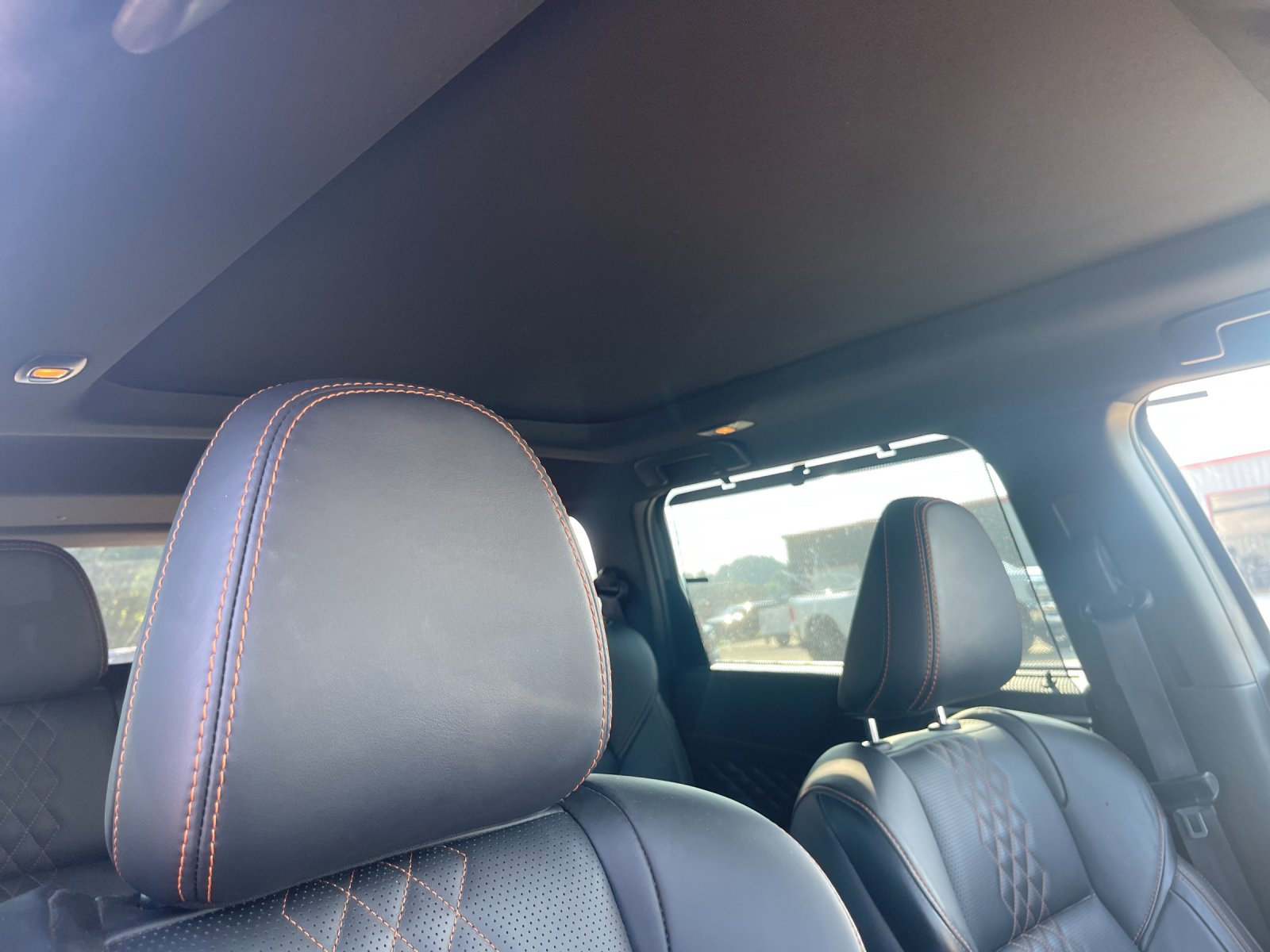 Used 2022  Mitsubishi SEL image 17