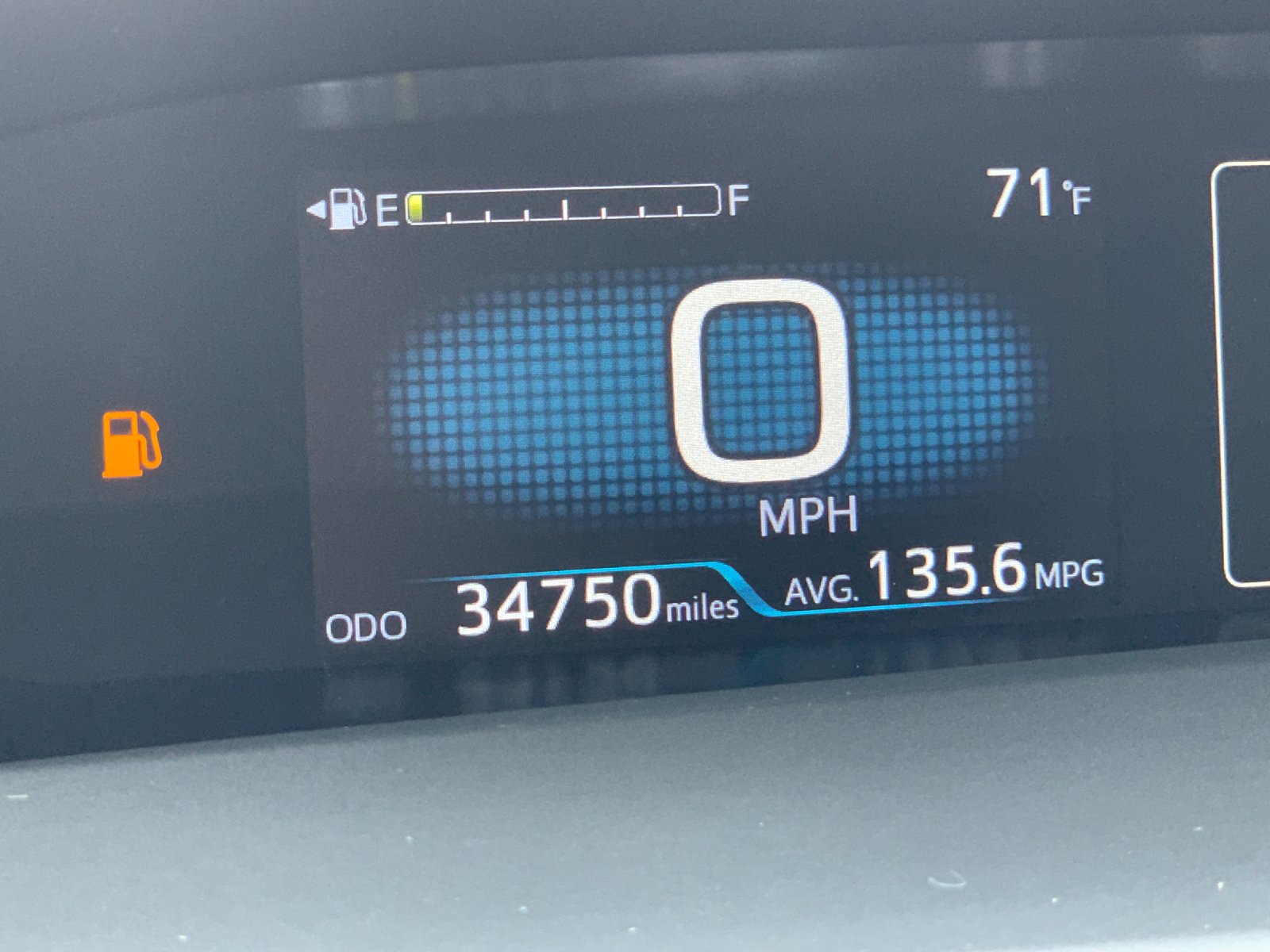 Certified Used 2022 Gray Toyota XLE image 31