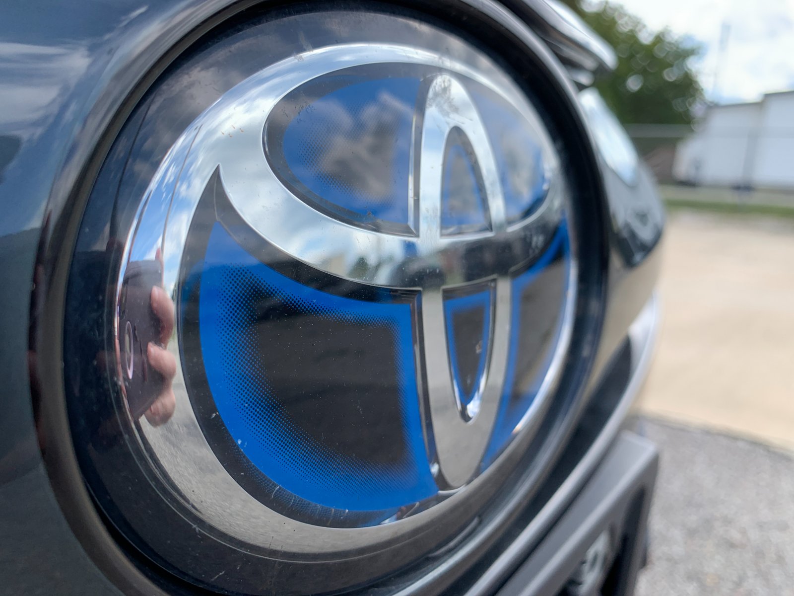 Certified Used 2022 Gray Toyota XLE image 39