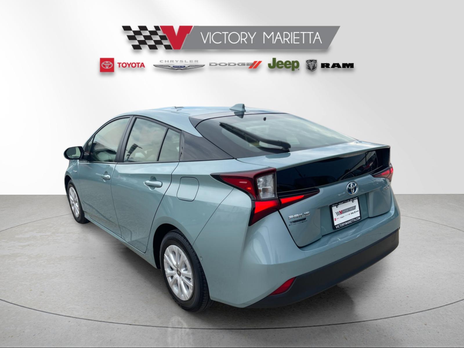 Used 2021 Beige Toyota LE image 3