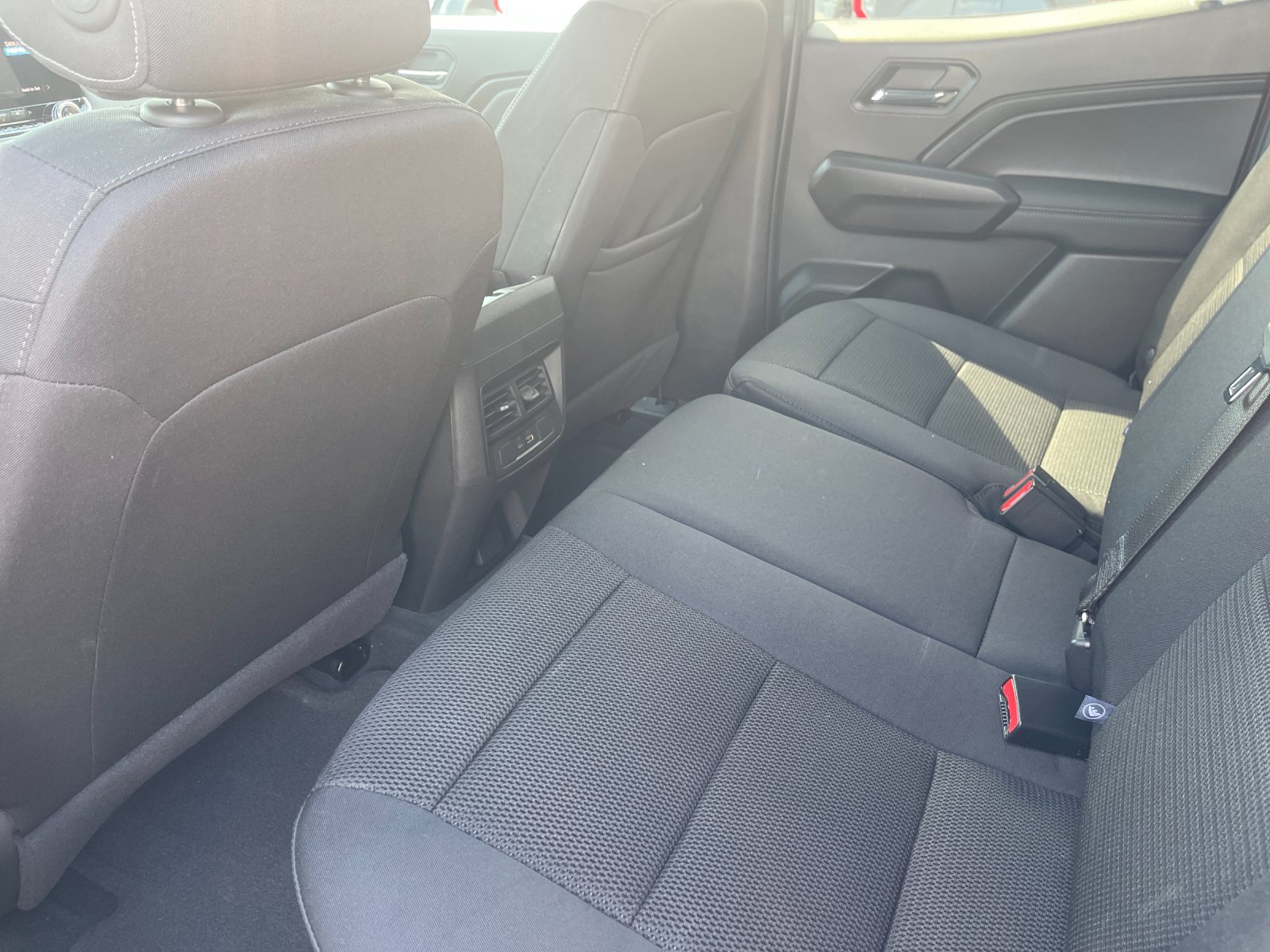 Used 2024 Blue Metallic GMC Elevation image 14