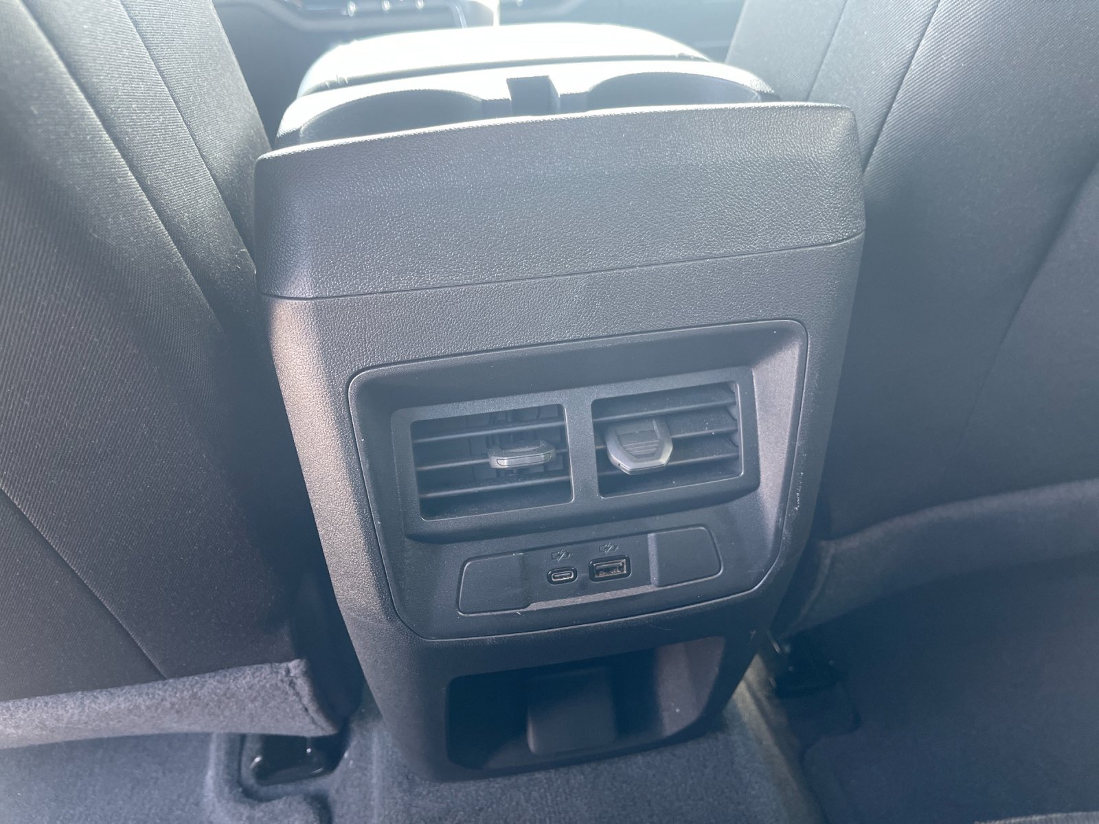 Used 2024 Blue Metallic GMC Elevation image 15