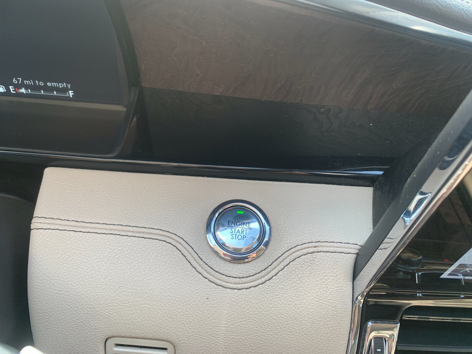 Used 2021 Blue Lincoln Reserve image 28