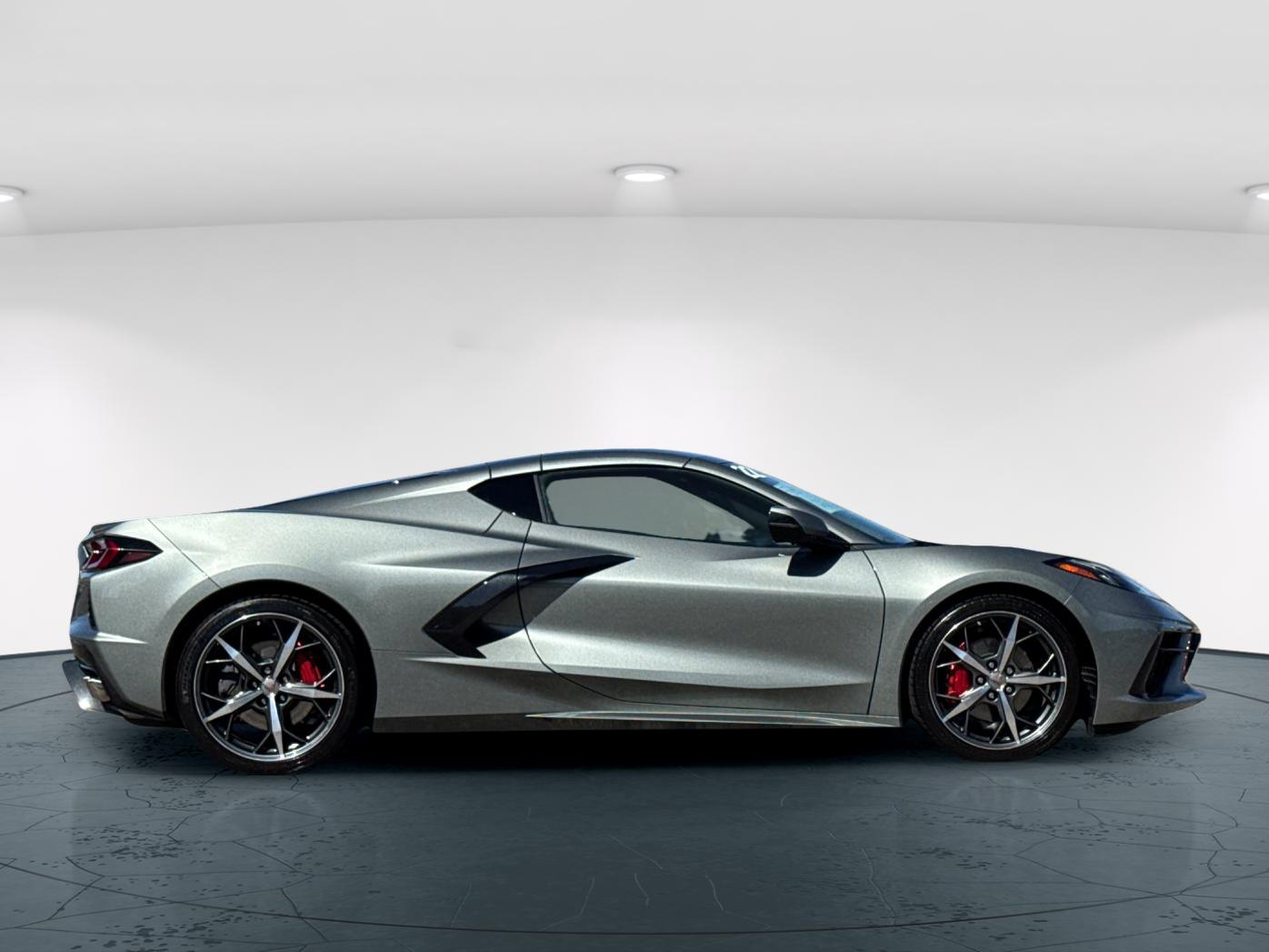 Used 2022 Gray Metallic Chevrolet Stingray 2D Coupe image 7