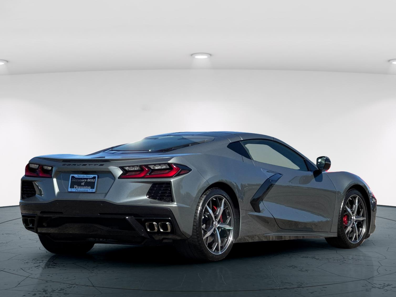 Used 2022 Gray Metallic Chevrolet Stingray 2D Coupe image 6