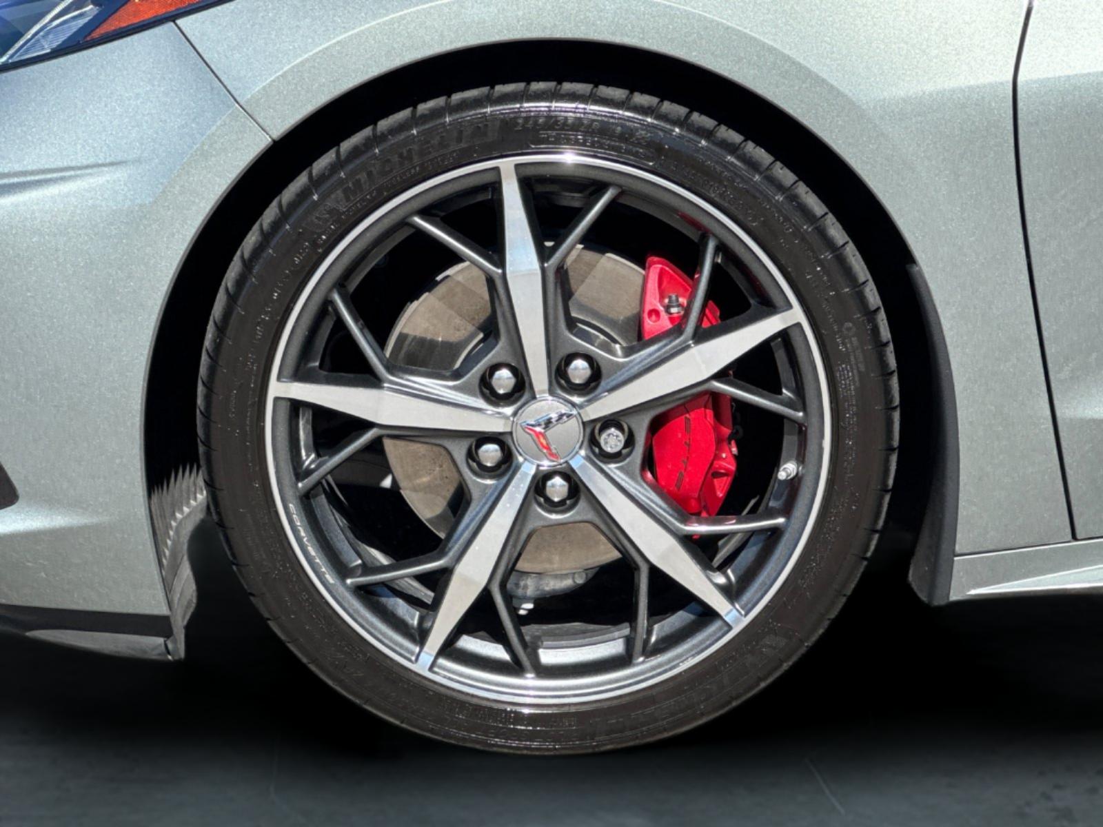 Used 2022 Gray Metallic Chevrolet Stingray 2D Coupe image 27