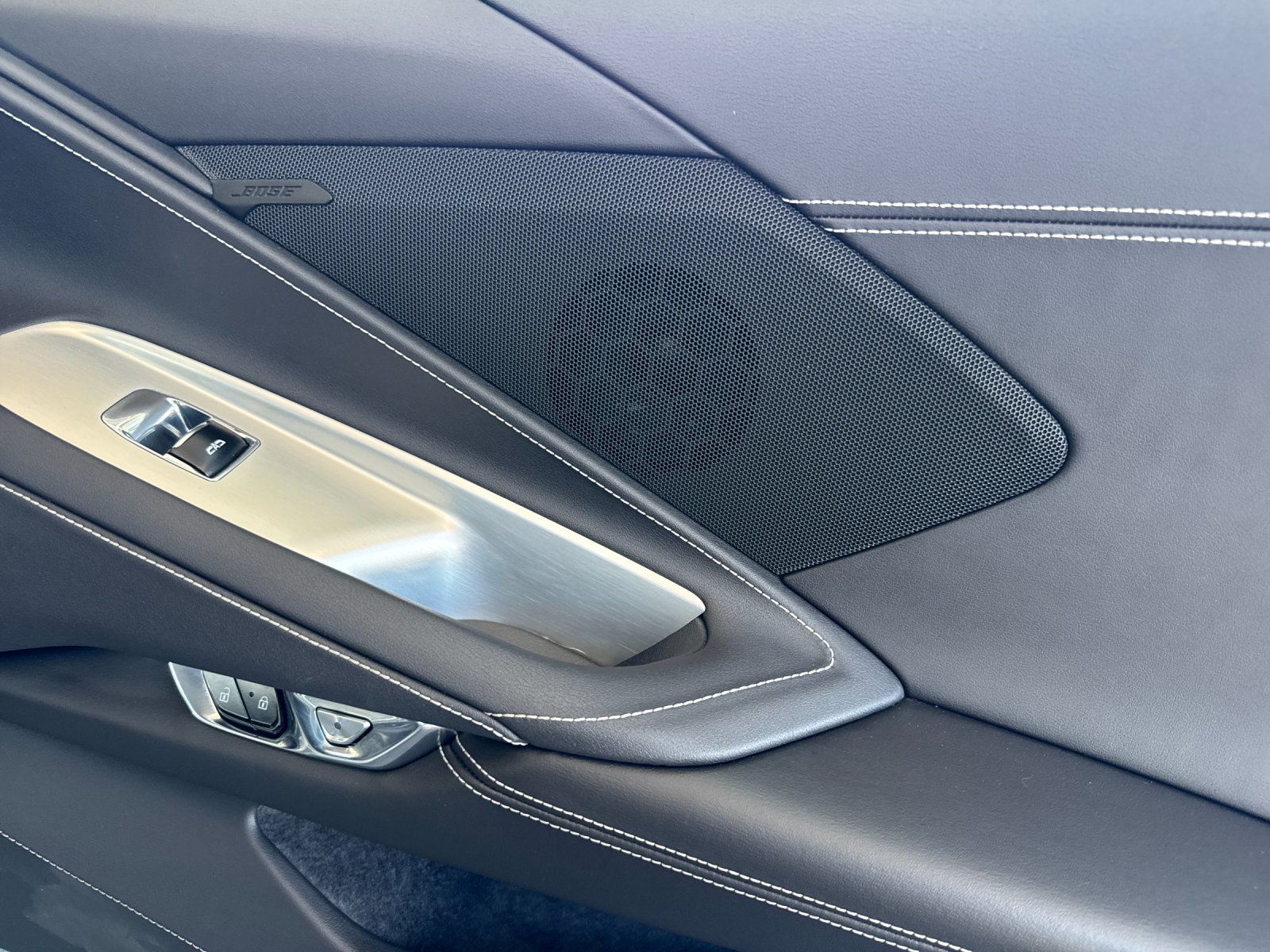 Used 2022 Gray Metallic Chevrolet Stingray 2D Coupe image 14