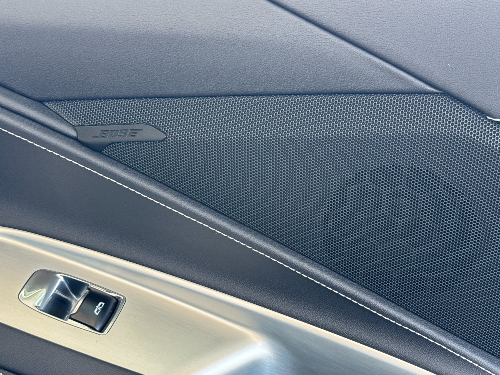 Used 2022 Gray Metallic Chevrolet Stingray 2D Coupe image 15