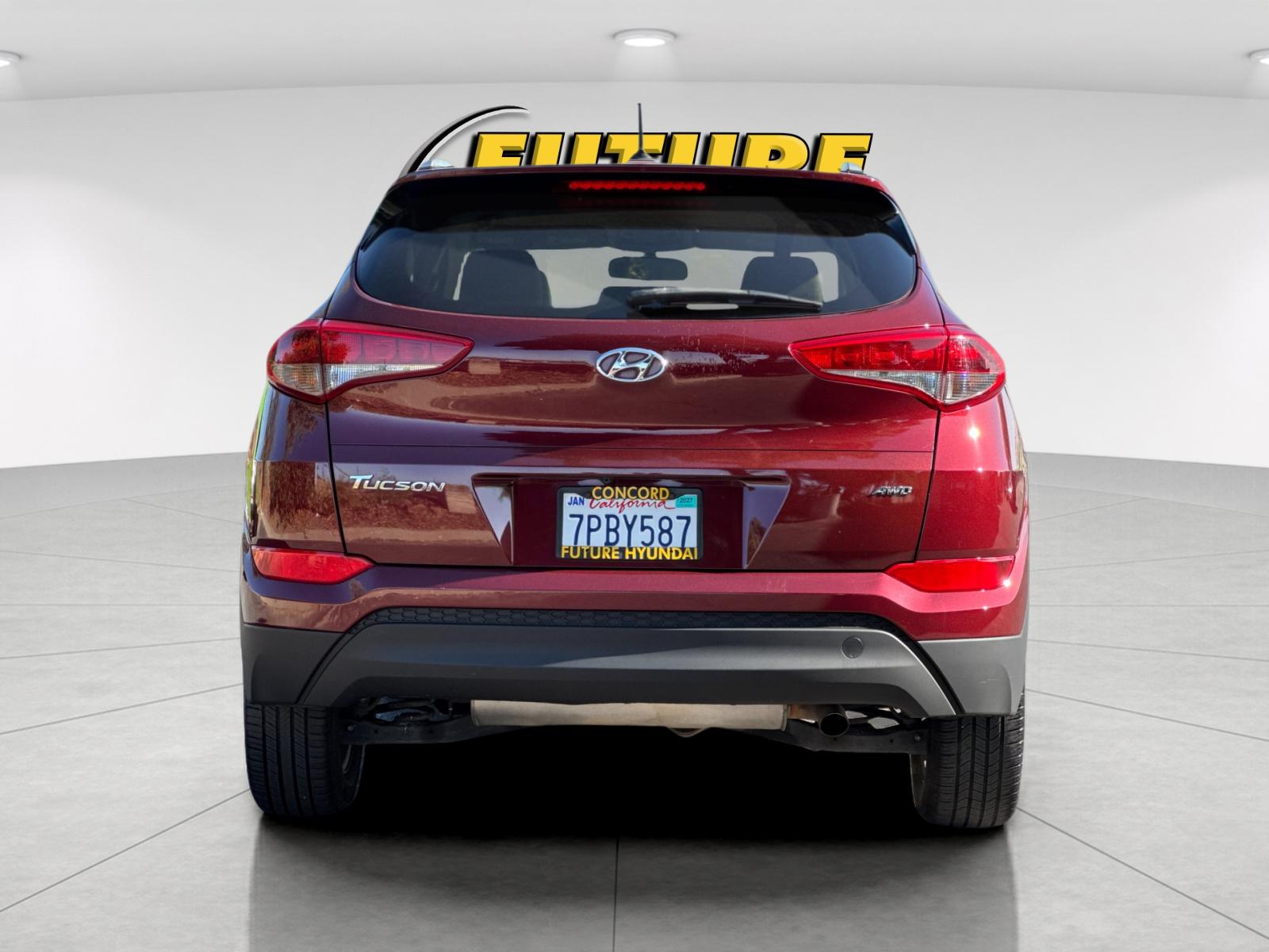 Used 2016 Red Hyundai SE image 4