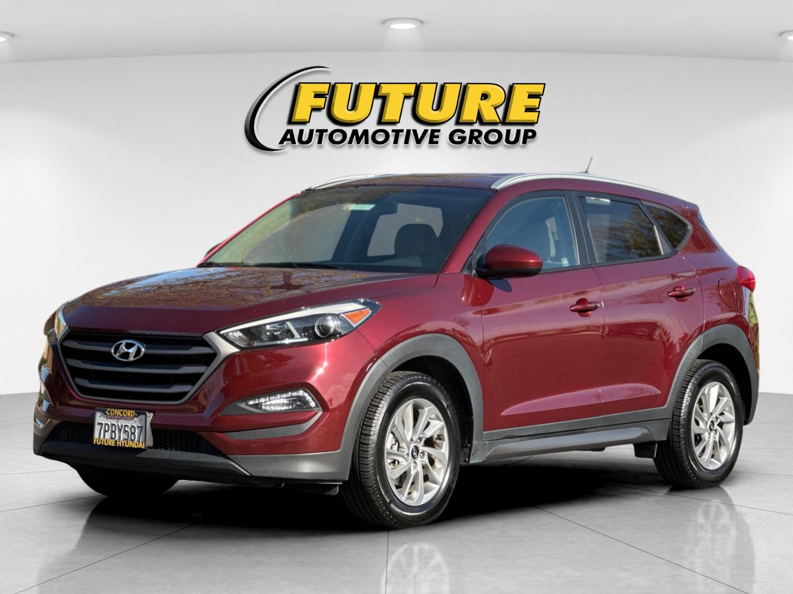 Used 2016 Red Hyundai SE image 7