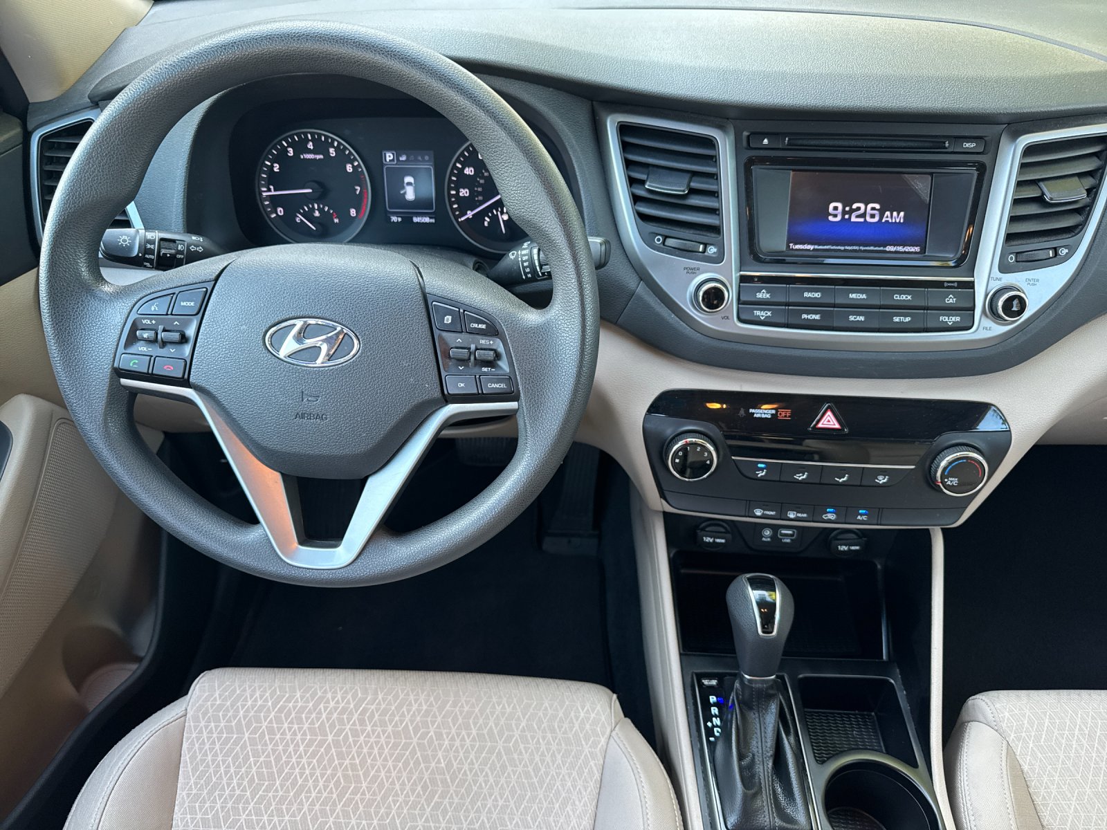 Used 2016 Red Hyundai SE image 13