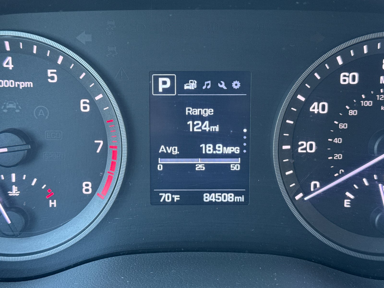Used 2016 Red Hyundai SE image 25