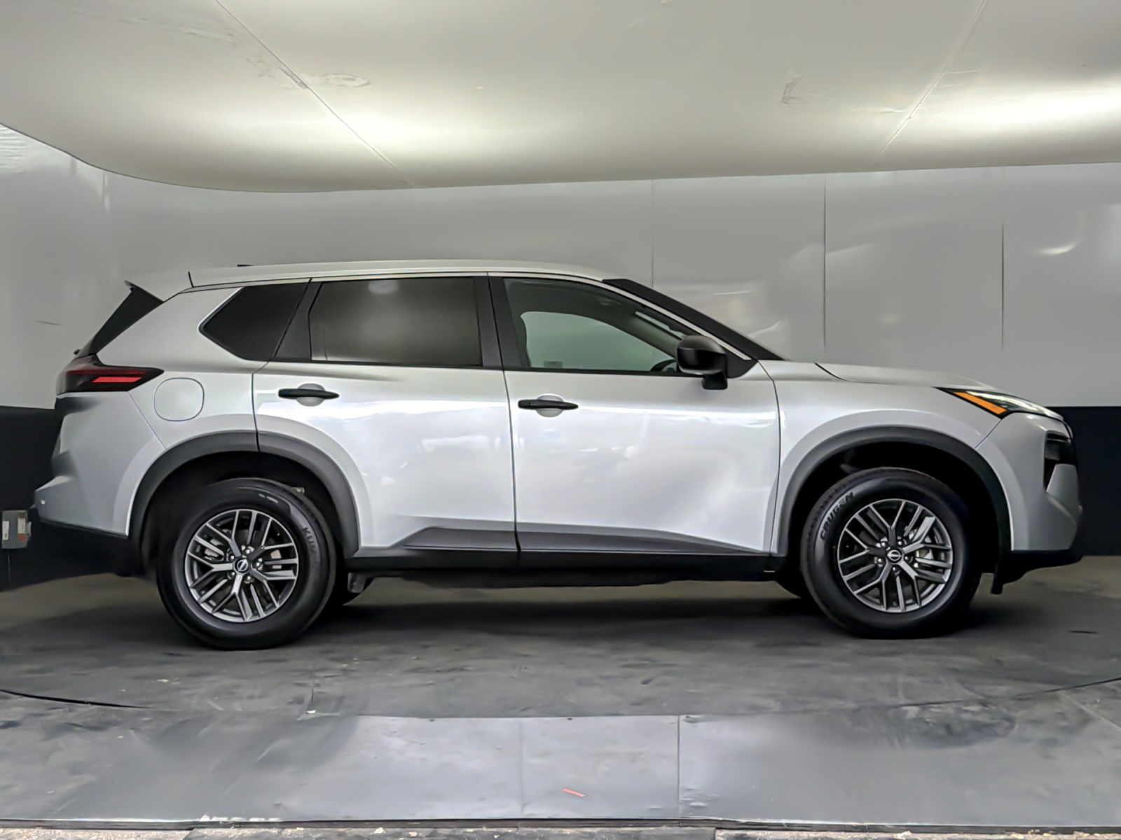 Used 2024 Nissan Rogue S with VIN 5N1BT3AA2RC702997 for sale in Stockton, CA