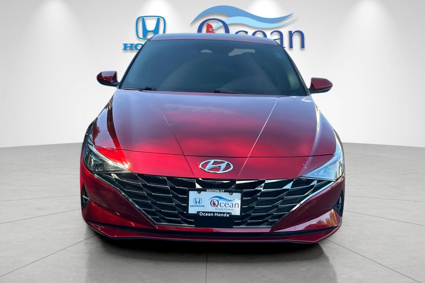 Used 2023 Red Hyundai SEL image 8