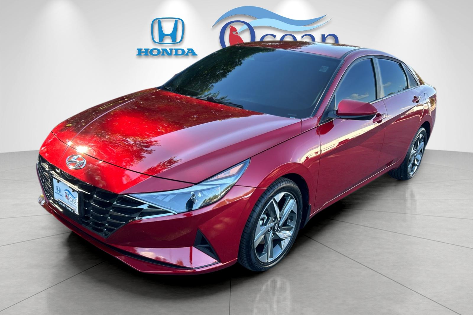 Used 2023 Red Hyundai SEL image 7