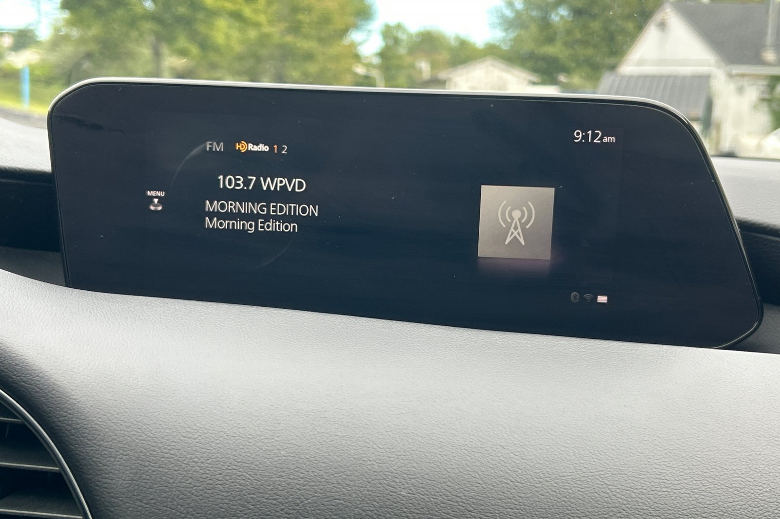 Used 2022 Snowflake White Pearl Mazda Premium image 18