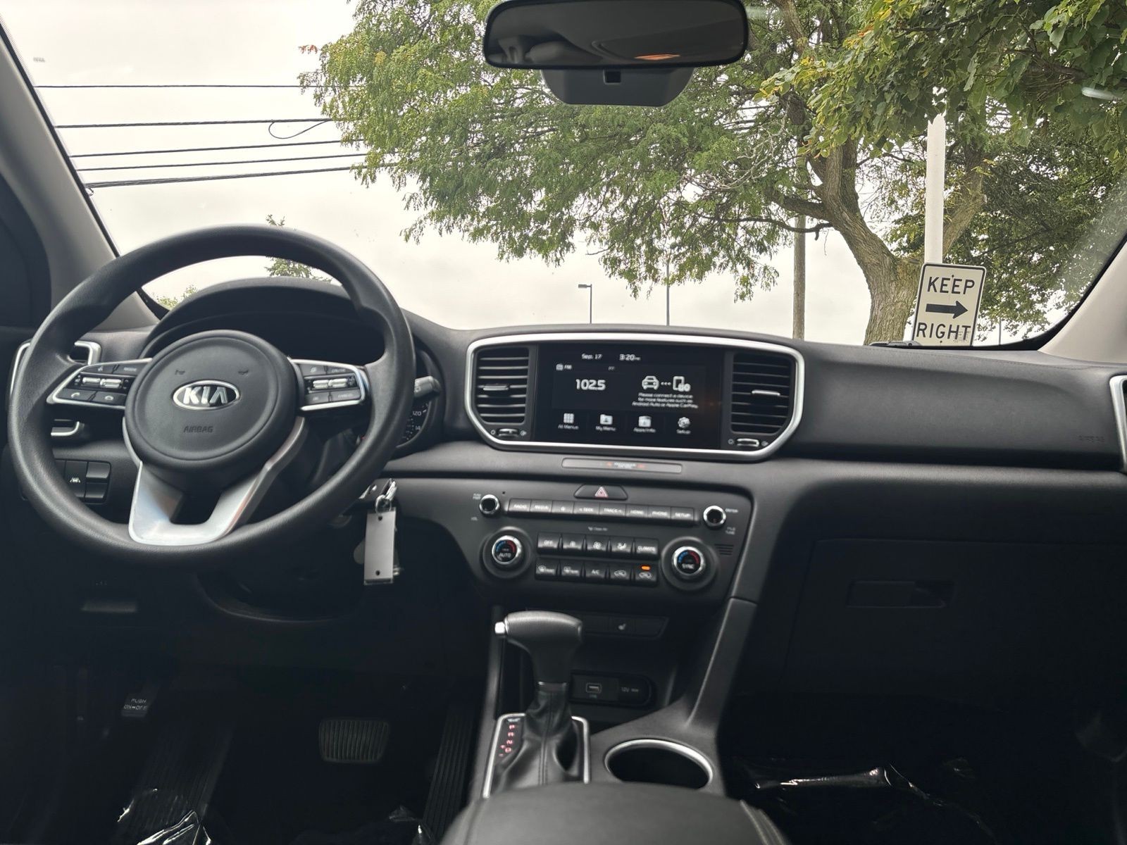 Used 2021 Clear White Kia LX image 16
