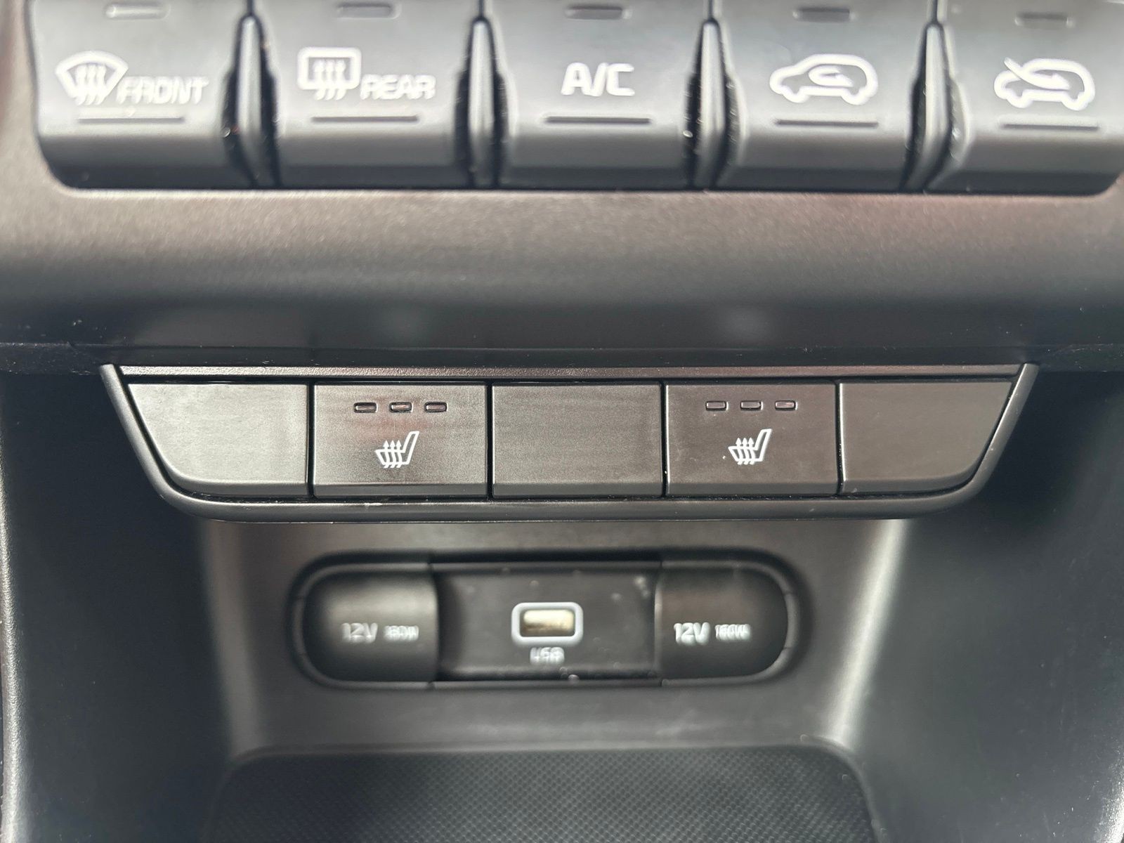 Used 2021 Clear White Kia LX image 27