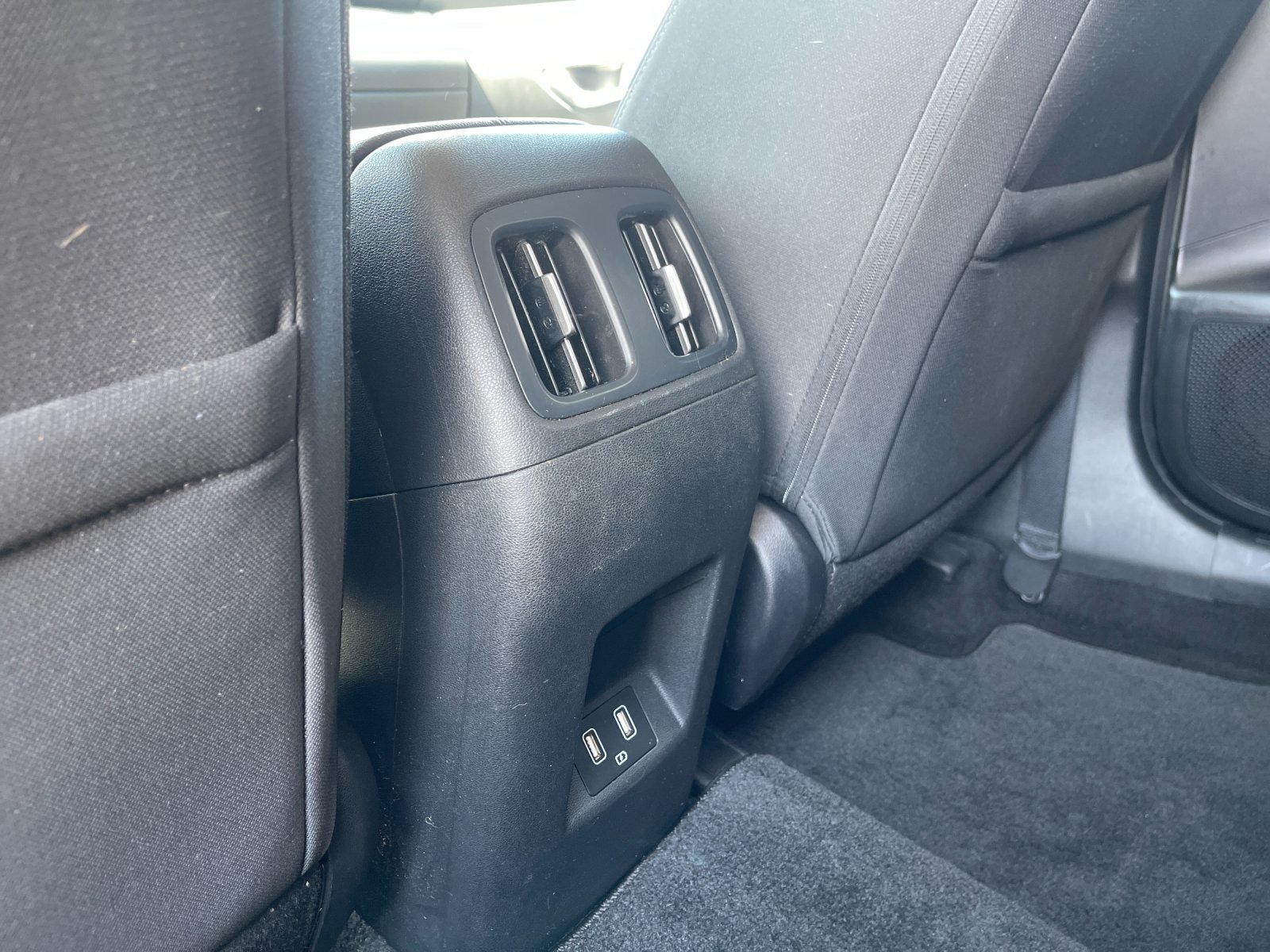 Used 2023 Gray Hyundai SEL image 14