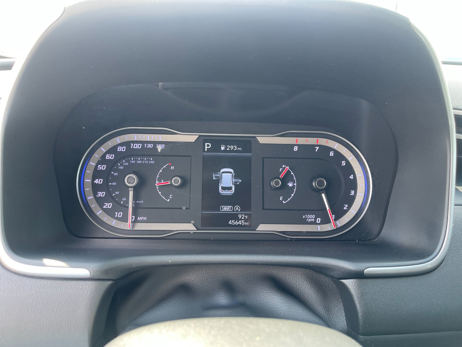 Used 2023 Gray Hyundai SEL image 29